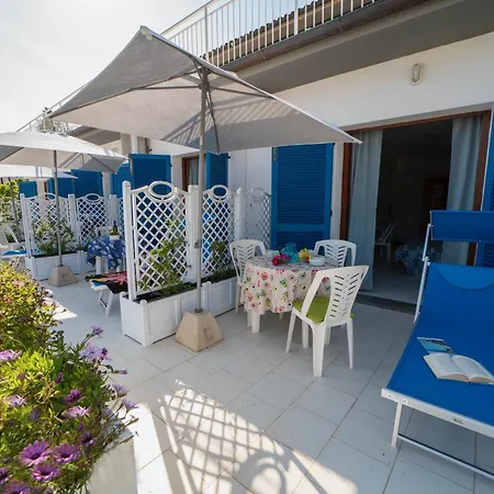 Le Sirene Mono 4 Apartament Spiaggia di Cavoli